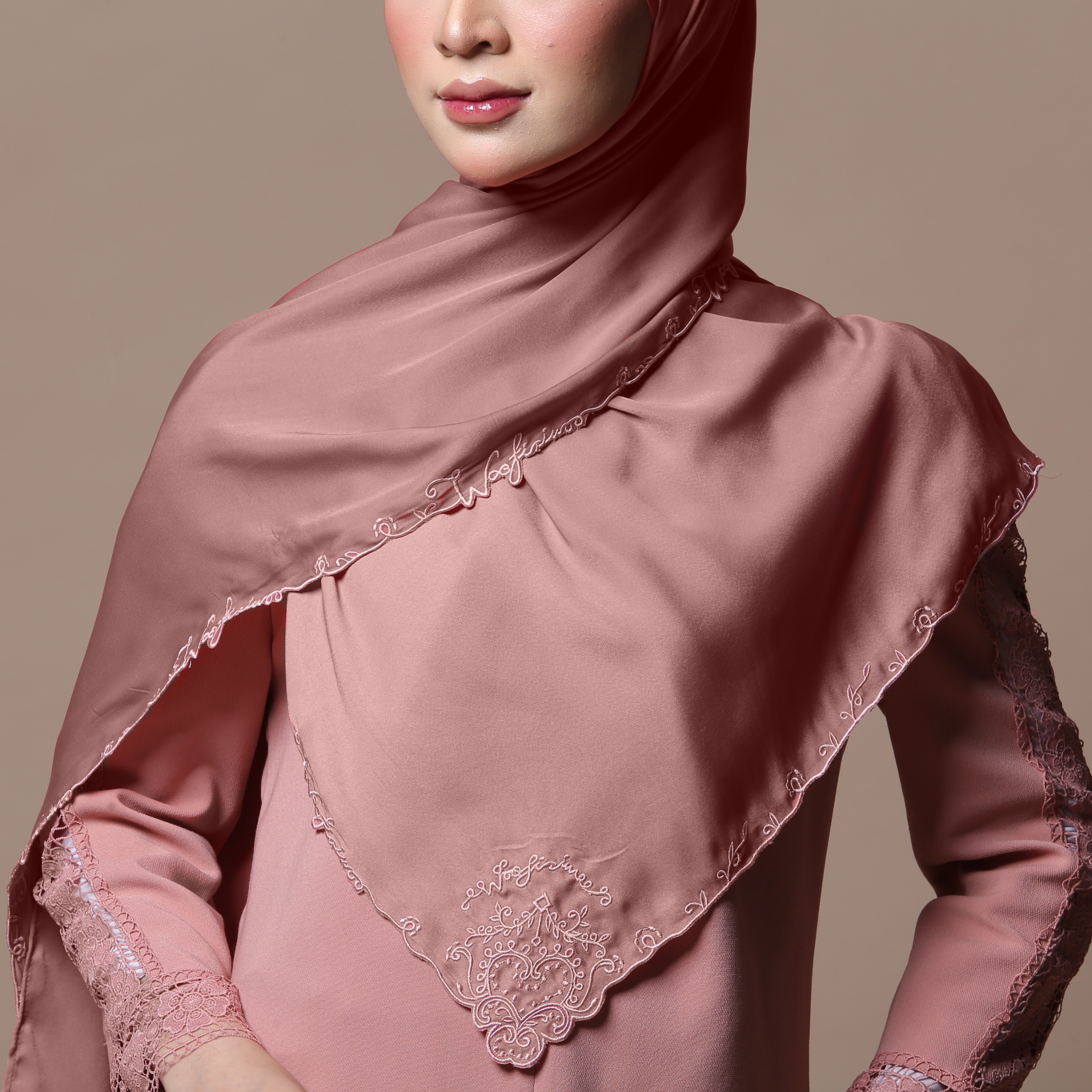 Nostalgia Scarf 24